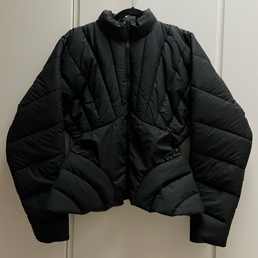 NWT KHY Sculpted Puffer in Black
